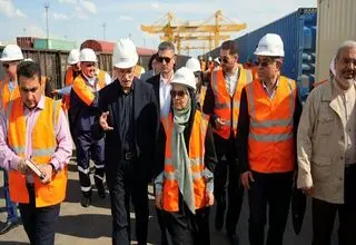 بندر خشک خارگوس ظرفیت‌های بی‌نظیری برای توسعه ترانزیت کالا میان چین، قزاقستان و ایران دارد
