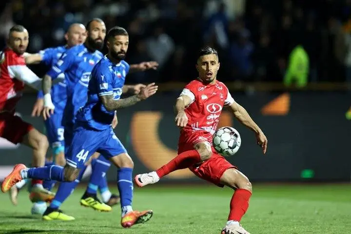 استقلال و پرسپولیس مجوز حرفهای گرفتند