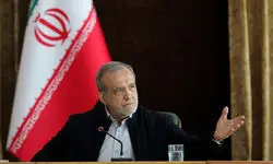 مظلومیت مردم ایران و جنایات آمریکایی-صهیونیستی را گوشزد کردیم