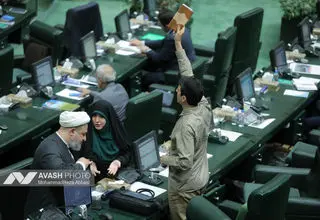 نامه دیوان محاسبات درباره غیرقانونی بودن امضای عارف کجاست؟/ حمید رسایی پس از ادعا سکوت کرد