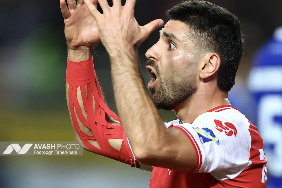 لیگ برتر فوتبال - پرسپولیس و استقلال (دربی ۱۰۷)