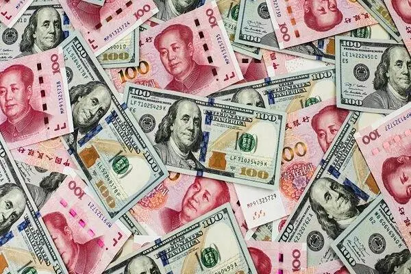 ۱۶ میلیارد و ۹۶۳ میلیون دلار مجموع ارزش معاملات بازار ارز تجاری مرکز مبادله