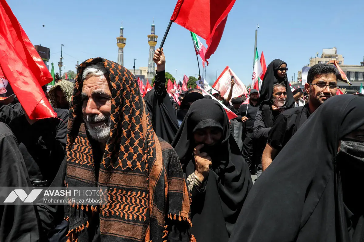 مراسم تشییع پیکر مطهر رهبر شهید انقلاب - مشهد
