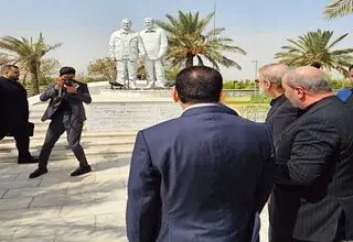 حضور لاریجانی در محل شهادت حاج قاسم سلیمانی