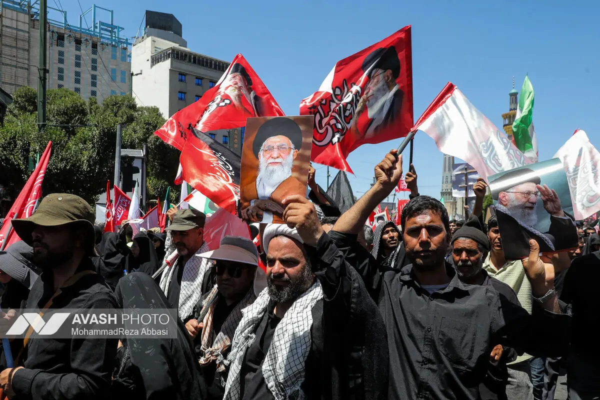 مراسم تشییع پیکر مطهر رهبر شهید انقلاب - مشهد