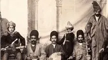 تصاویری کمیاب از مطرب‌های زن و مرد در دوران قاجار پای بساط