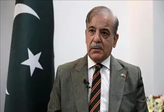 واکنش نخست‌وزیر پاکستان به حمله اسرائیل به کاروان صمود؛ وحشی‌گری را پایان بده