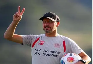 تن‌هاخ اخراج شد