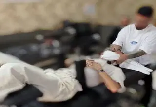 بازداشت قولنج‌شکن اینستاگرامی؛ وقتی پزشک‌نماها با زبان نسل Z نسخه می‌پیچند