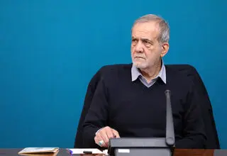 نشست پزشکیان با فعالان اصناف و بازاریان/ اتخاذ 4 تصمیم مهم دولت و مجلس برای حمایت از بازار و فعالان اقتصادی