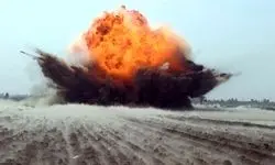 در بازه زمانی ساعت ۱۲:۵۰ تا ۱۳:۳۰ عملیات انهدام انجام می‌شود