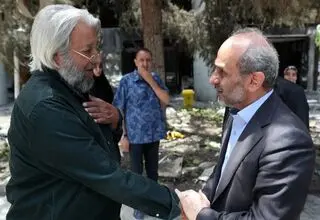 رسانه ملی جدا از مردم نبوده، نیست و نخواهد بود