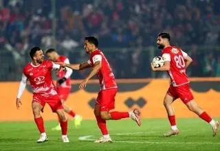 دست پرسپولیس زیر تیغ فدراسیون و سازمان لیگ