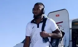 نازون: کنار تاکسی من و منیر حدادی منفجر شد!