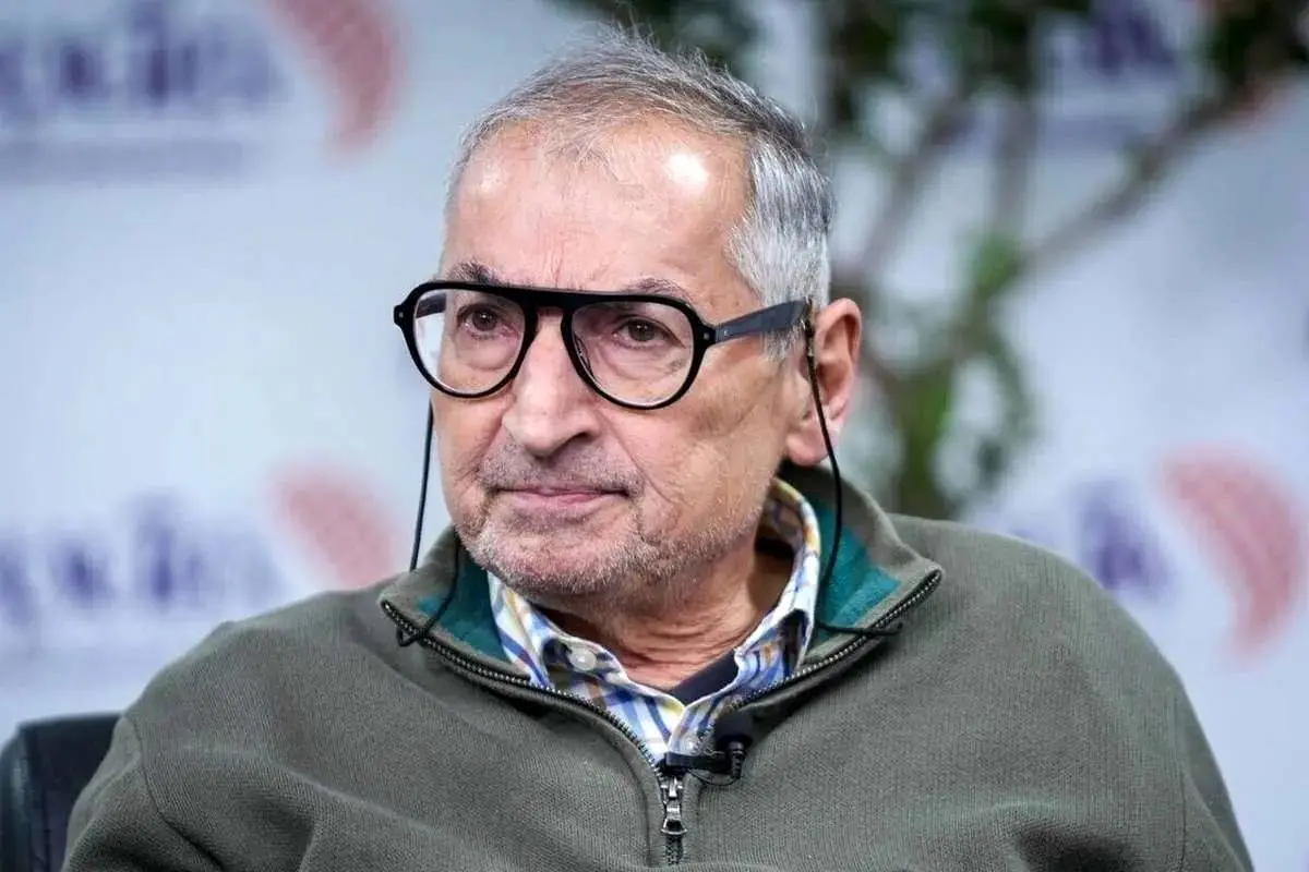 زیباکلام:در ژاپن نخست وزیر زن انتخاب شد در ایران هم گشت ارشاد آغاز به کار کرد