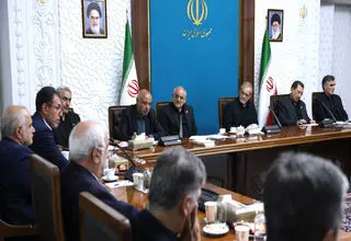 پزشکیان: سرمایه اجتماعی رمز عبور از بحران بود

