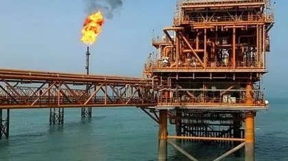 مشوق‌هایی که وزارت نفت را به ابربدهکار تبدیل می‌کند