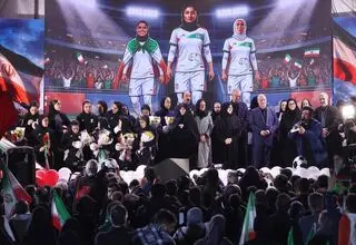 استقبال با شکوه از تیم ملی فوتبال زنان/ دختران «وطن» در آغوش «ملت»