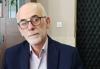 آقای دبیر! سپر قانون را محکم نگه دارید