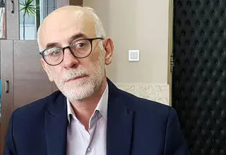 آقای دبیر! سپر قانون را محکم نگه دارید