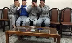 سرقت‌ ۱۰ثانیه‌‌ای خودرو توسط مرد فالگیر 