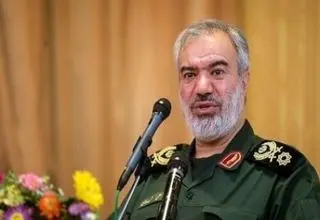 جانشین فرمانده کل سپاه: در مقابل دشمن تا بن دندان مسلح نباید کوتاه آمد 