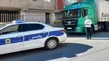 کامیون ۱۰ چرخ با راننده ۱۷ ساله متوقف شد