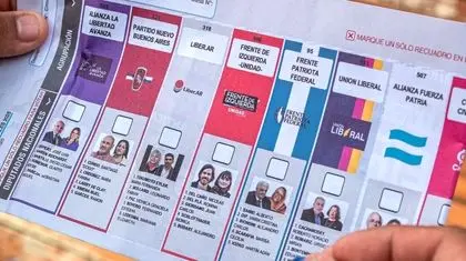 آرژانتین از شکاف طبقاتی تا انتخاب بین سیاهچاله‌های فقر و فساد