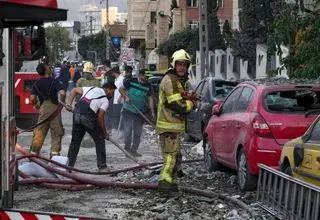 حمله اسرائیل به 3 مرکز در تبریز