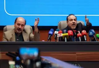 نشست سلامت روان با چاشنی بی احترامی!
