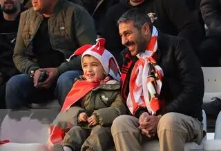 یادگار امام میزبان تراکتور- پرسپولیس شد