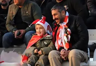 یادگار امام میزبان تراکتور- پرسپولیس شد