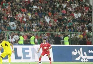 حرکت عجیب و جنجالی بازیکن پرسپولیس