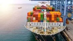 ادامه واردات و ترخیص روزانه کالا‌های اساسی در ایام تعطیلات نوروزی