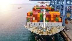 ادامه واردات و ترخیص روزانه کالا‌های اساسی در ایام تعطیلات نوروزی