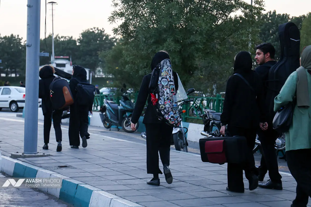 اجرای ارکستر سمفونیک تهران در میدان آزادی