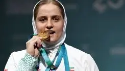 قرائت سوگندنامه ورزشکاران در بازی‌های آسیایی ناگویا توسط آرین سلیمی و مهسا بهشتی