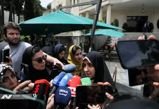 فرآیند استرداد لایحه حفظ کرامت و حمایت از زنان در برابر خشونت را کند کردیم/ موتورسواری زنان جرم محسوب نمی‌شود
