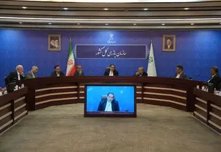 جهانگیر: در دنیا 5 روش اصلی برای صادرات و واردات وجود دارد اما در کشور ما بیش از ۲۰ روش!