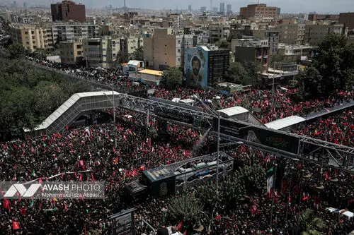 مراسم تشییع پیکر مطهر رهبر شهید انقلاب در تهران - ۲
