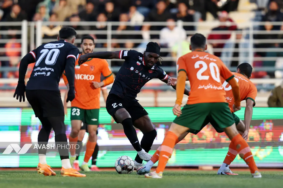لیگ برتر فوتبال - مس رفسنجان و پرسپولیس