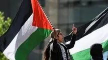 تجمع خانواده‌های اسیران فلسطینی در مقابل دفتر صلیب سرخ در غزه