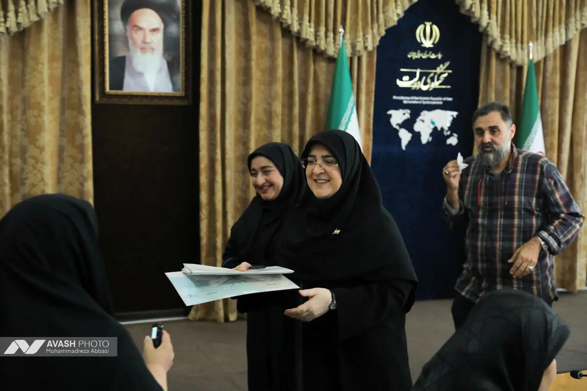 نشست خبری سخنگوی دولت