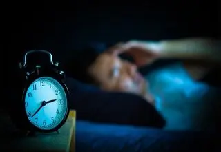 کم‌خوابی به سلامت چشم‌ها آسیب می زند