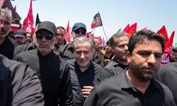 حضور عراقچی در مراسم تشییع آقای شهید ایران