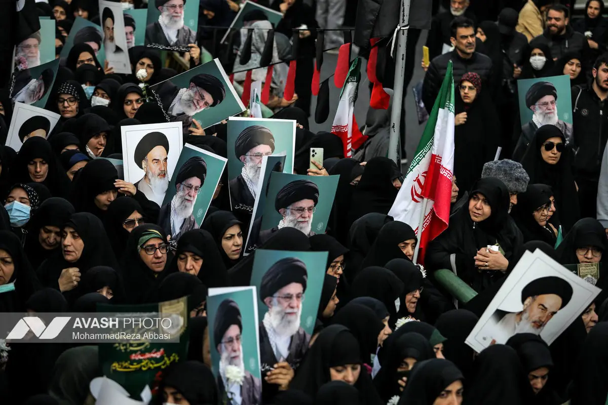 مراسم تشییع پیکرهای ۱۰۰ شهید گمنام - تهران