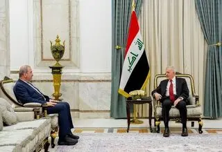 رئیس‌جمهور عراق و سفیر ایران درباره تقویت روابط رایزنی کردند