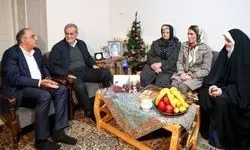 پزشکیان به منزل خانواده شهدای مسیحی رفت