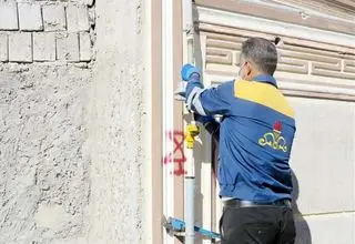 شرکت گاز: فعلاً هیچ مامور گازی به منازل مراجعه نمی‌کند