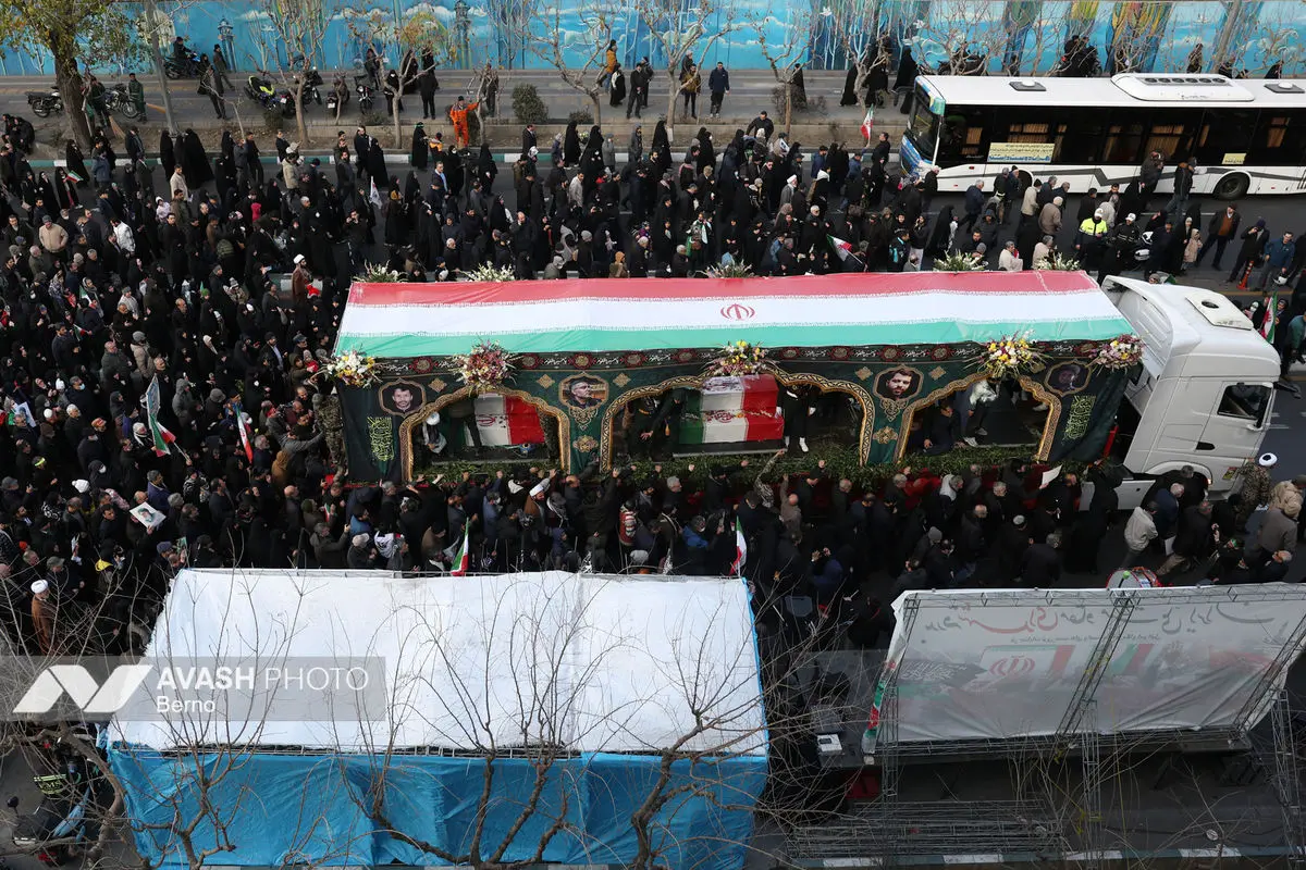 مراسم تشییع پیکر شهدای جنایات اخیر صهیونی - آمریکایی _۲
